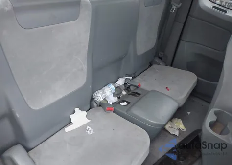 2011 Toyota Tacoma Base V6 from USA, damaged, VIN 5TFUU4EN3BX001297